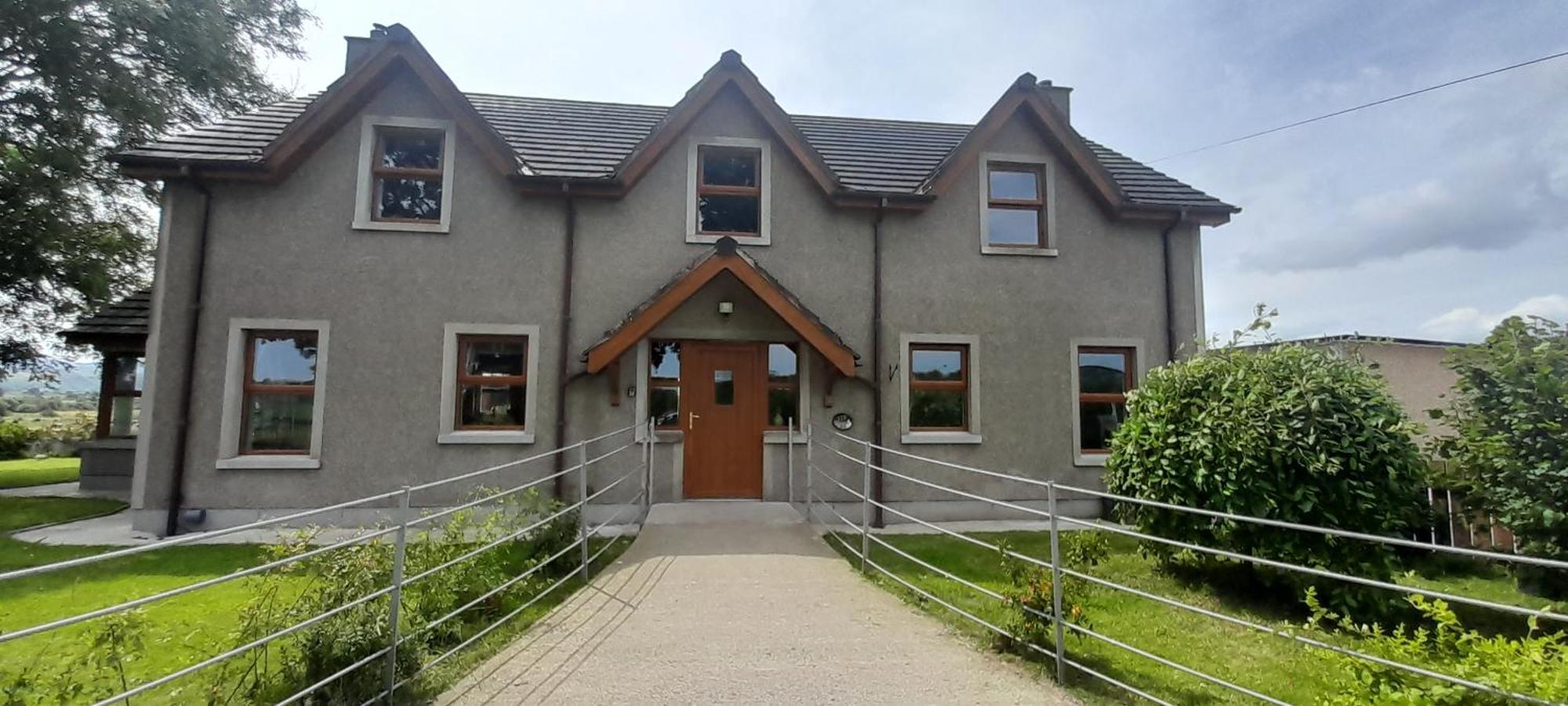 Villa Oaktree Manor Castlewellan Exterior foto